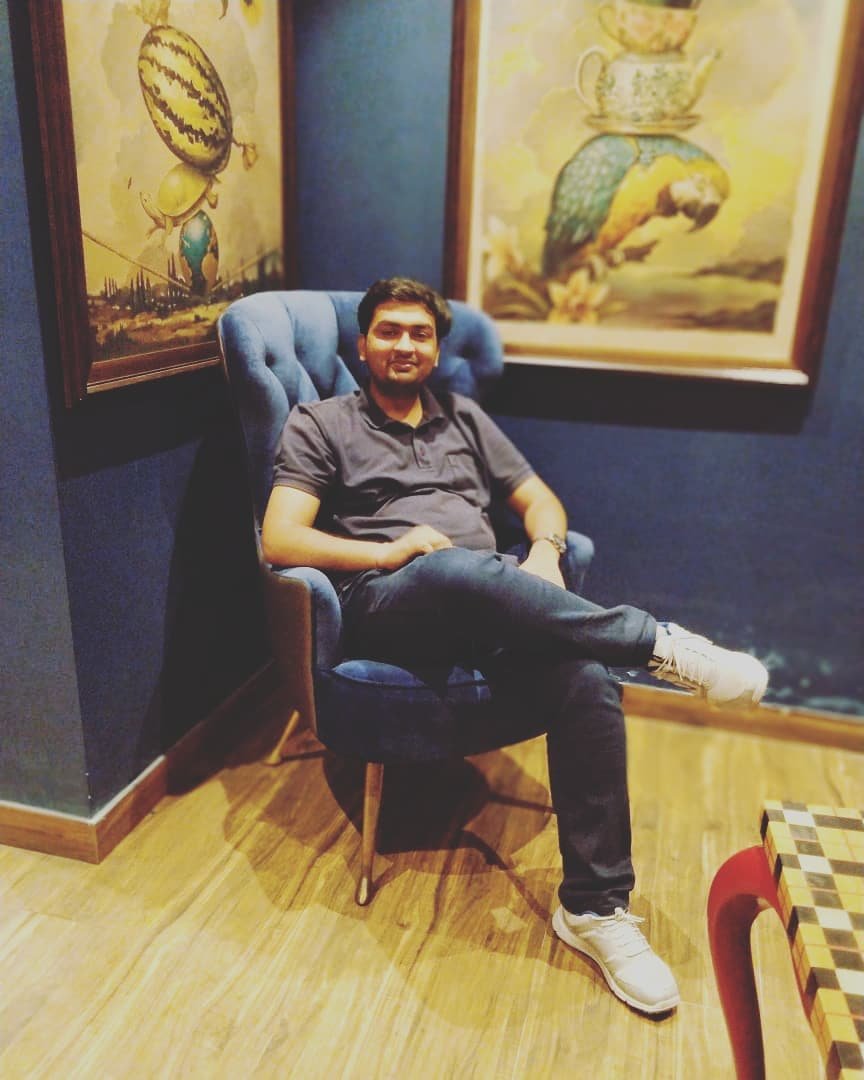 साल 2018 की तस्वीर